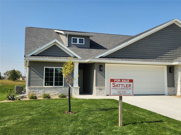 1336 Forest Ridge Court NE, Swisher, IA 52338