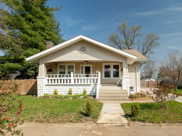 1940 Logan Street , Murphysboro, IL 62966