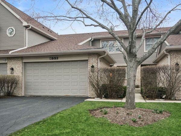 659 N Walden Drive, Palatine, IL 60067