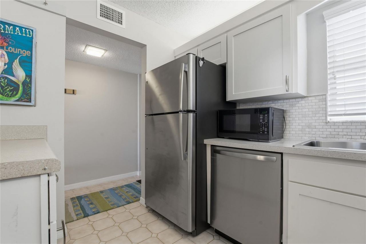 7540 Bay Island Drive S, Unit 251, South Pasadena, FL 33707 Photo