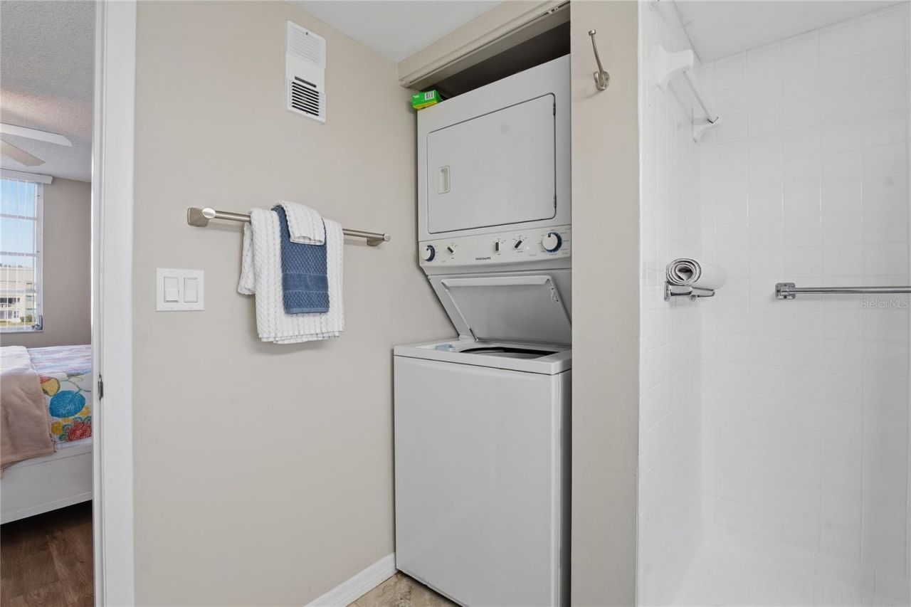 7540 Bay Island Drive S, Unit 251, South Pasadena, FL 33707 Photo