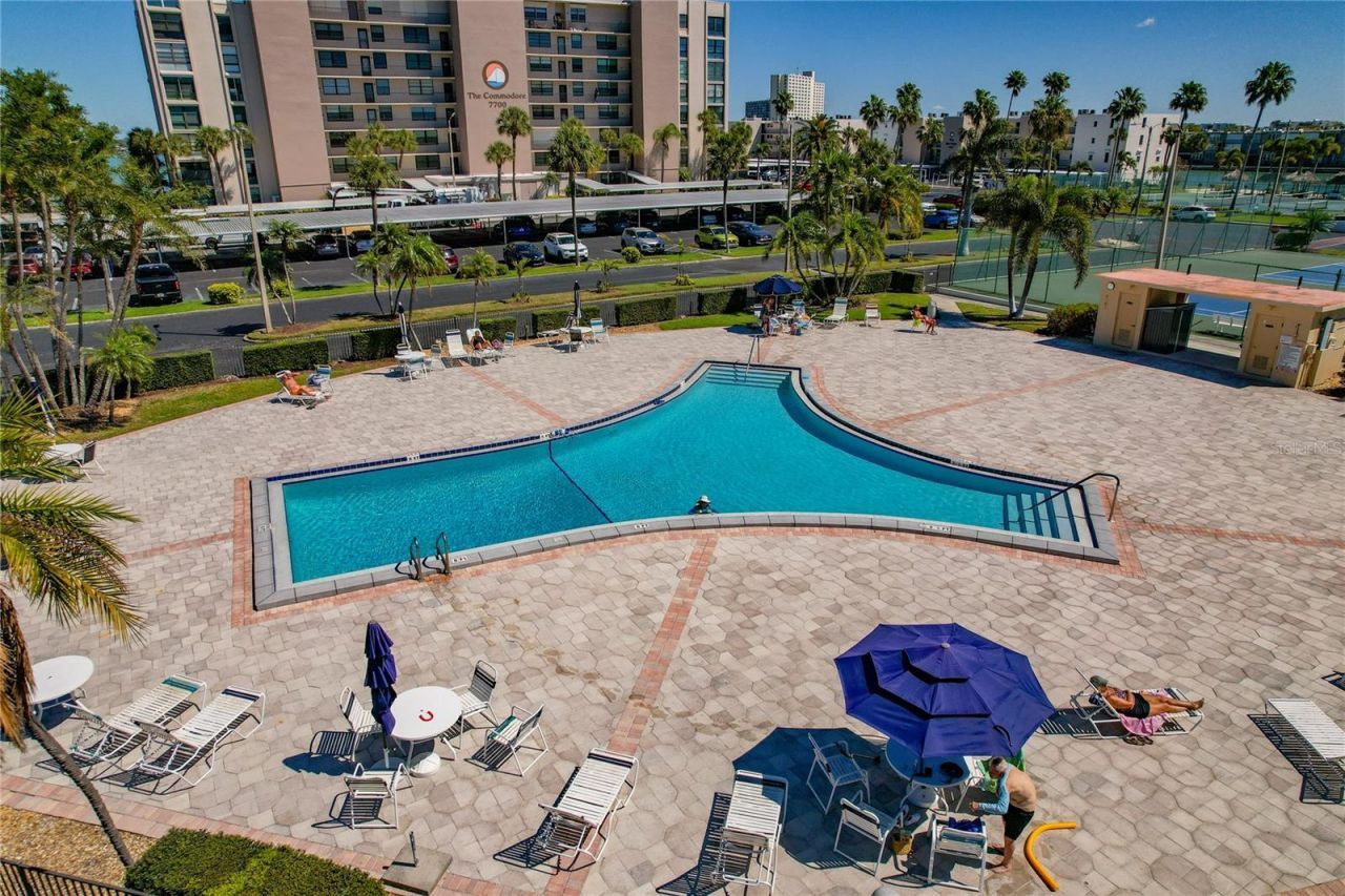 7540 Bay Island Drive S, Unit 251, South Pasadena, FL 33707 Photo