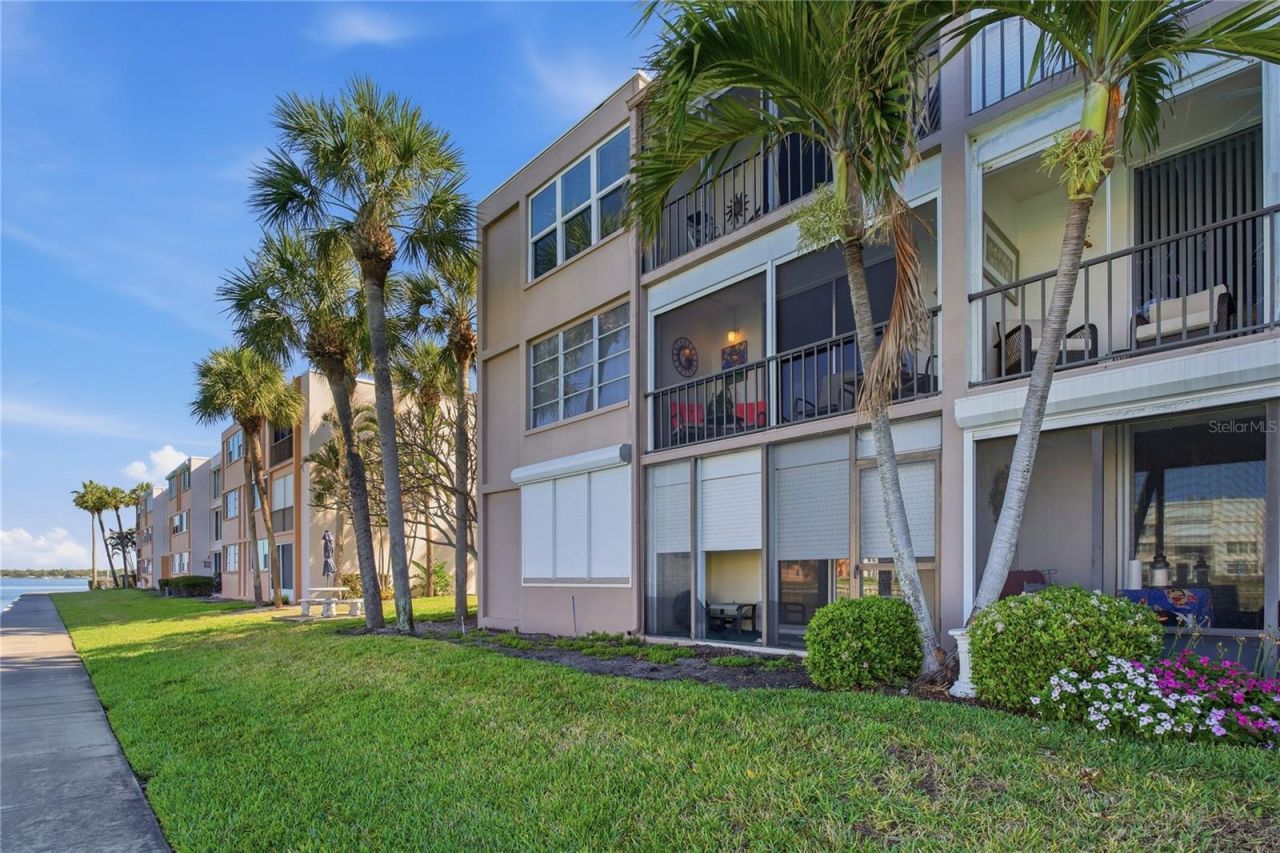 7540 Bay Island Drive S, Unit 251, South Pasadena, FL 33707 Photo