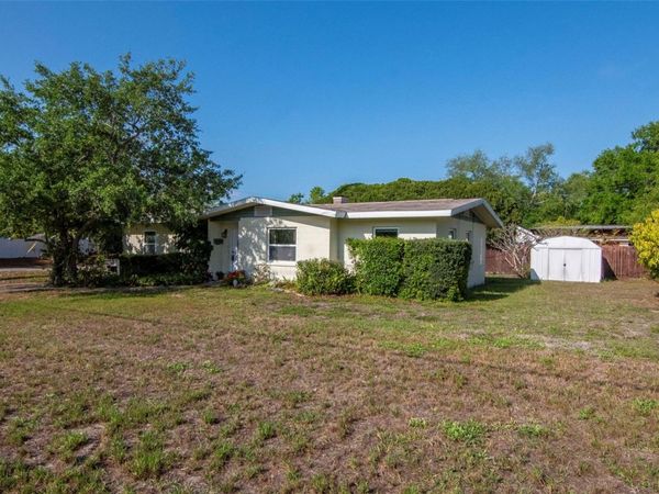 230 MILWAUKEE AVENUE , DUNEDIN, FL 34698