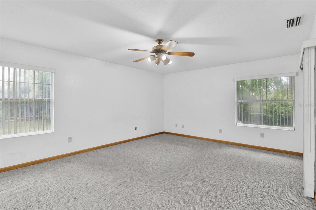 12130 Nest Court , Grand Island, FL 32735 Photo