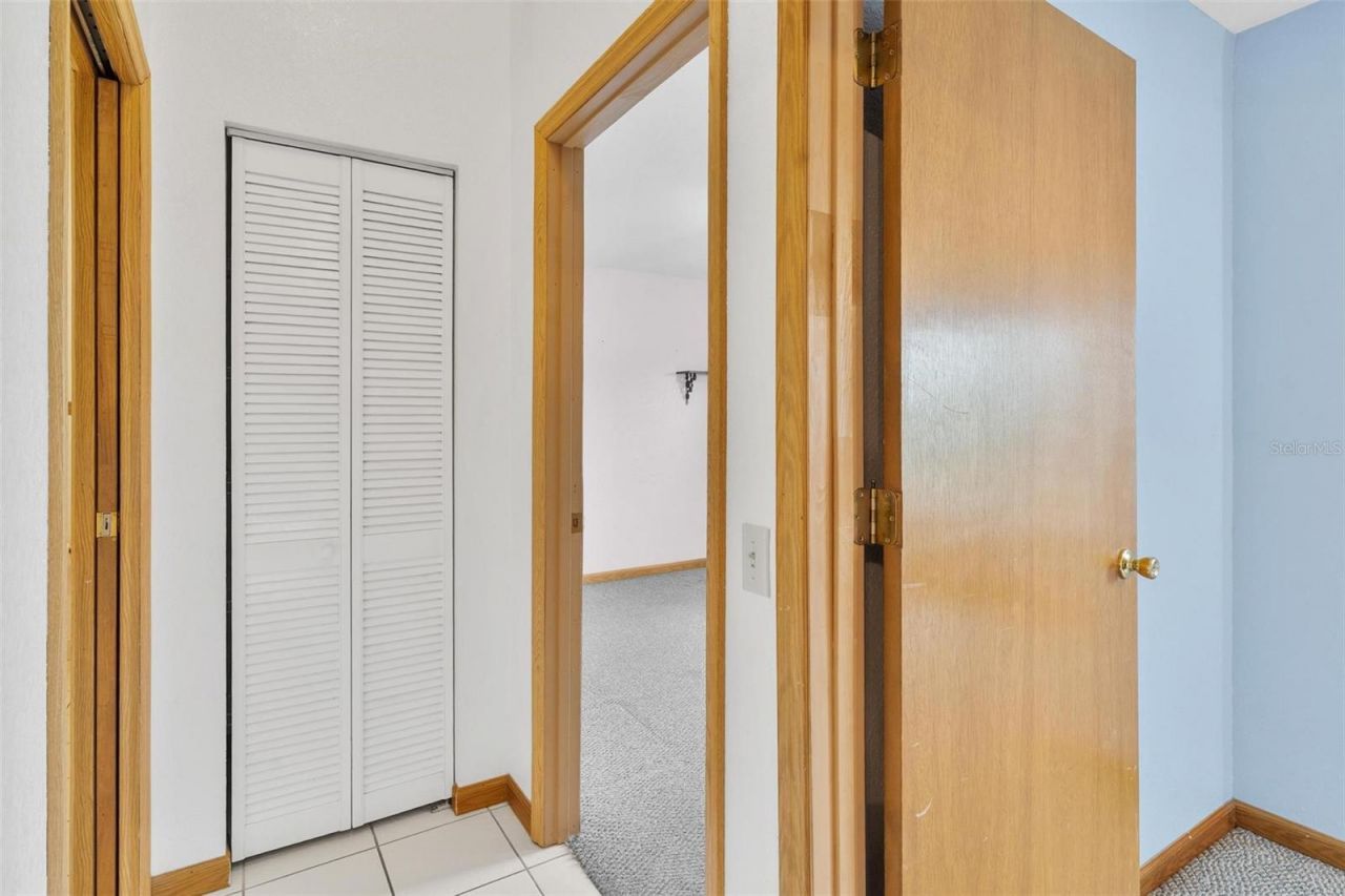 12130 Nest Court , Grand Island, FL 32735 Photo