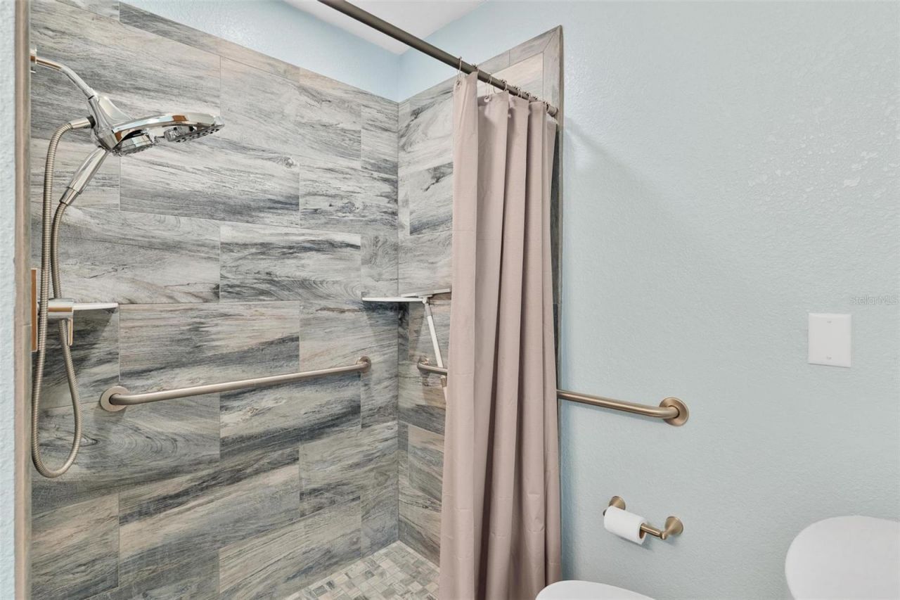 12130 Nest Court, Grand Island, FL 32735 Photo