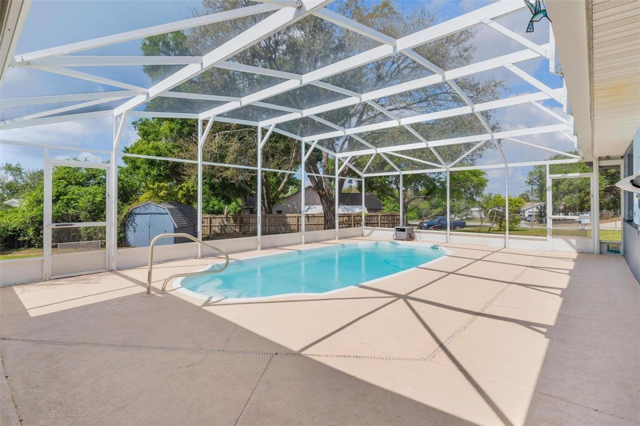 12130 Nest Court , Grand Island, FL 32735 Photo