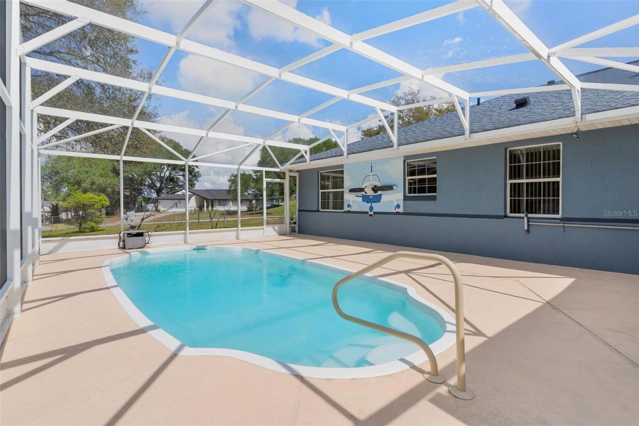 12130 Nest Court , Grand Island, FL 32735 Photo