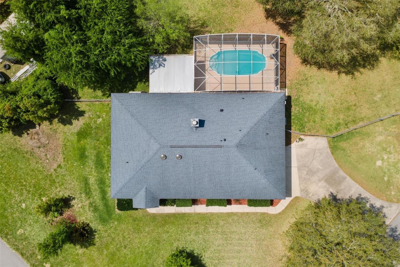 12130 Nest Court , Grand Island, FL 32735 Photo