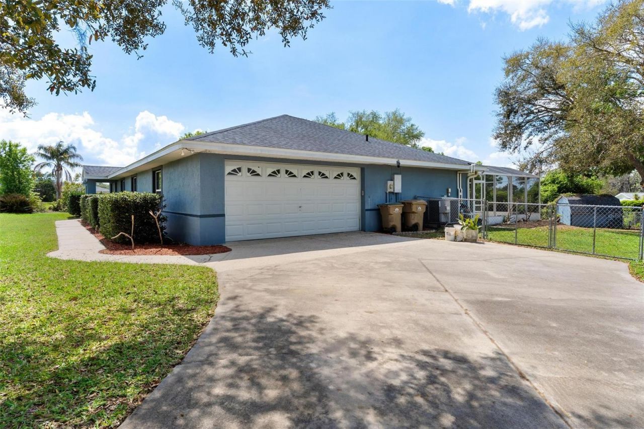 12130 Nest Court , Grand Island, FL 32735 Photo