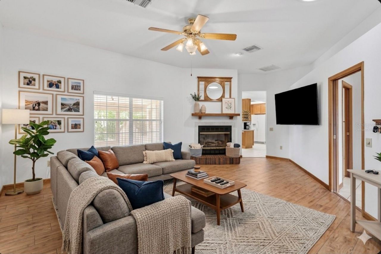 12130 Nest Court, Grand Island, FL 32735 Photo
