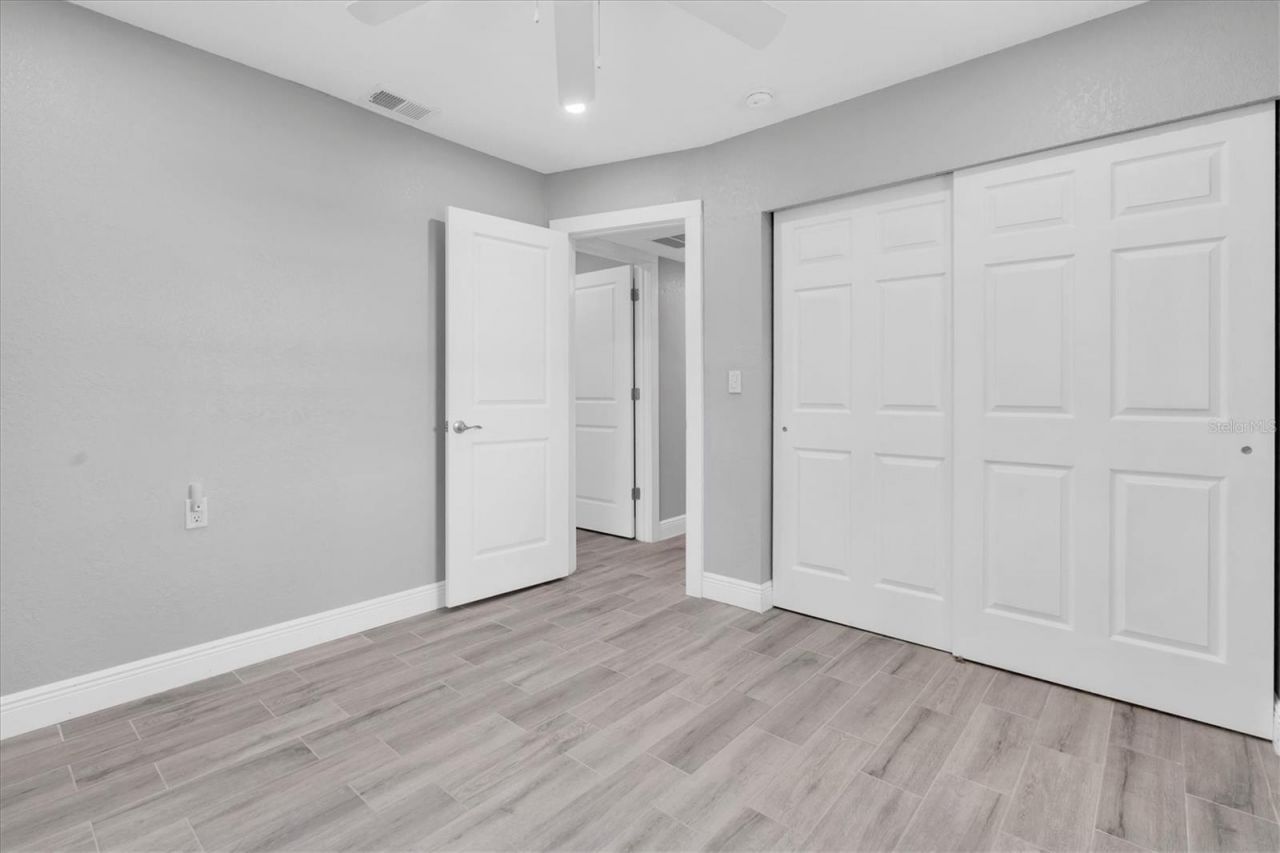 5619 Denver Street Ne, Saint Petersburg, FL 33703 Photo