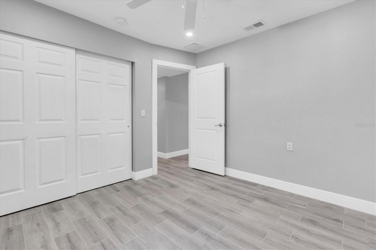 5619 Denver Street Ne, Saint Petersburg, FL 33703 Photo