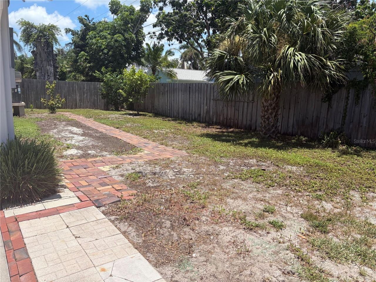5619 Denver Street Ne, Saint Petersburg, FL 33703 Photo