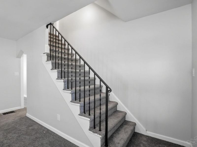 2807 W Galbraith Road, Cincinnati, OH 45239 Photo 20