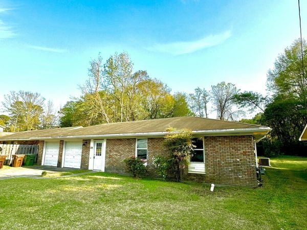 338 Venetian Way, Hattiesburg, MS 39401