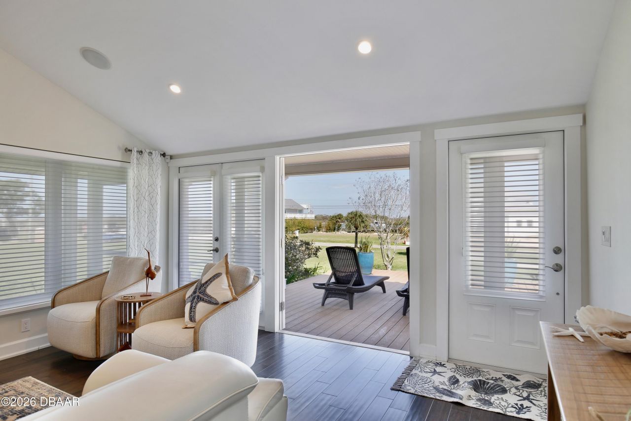 210 N Riverside Drive, Edgewater, FL 32132 Photo