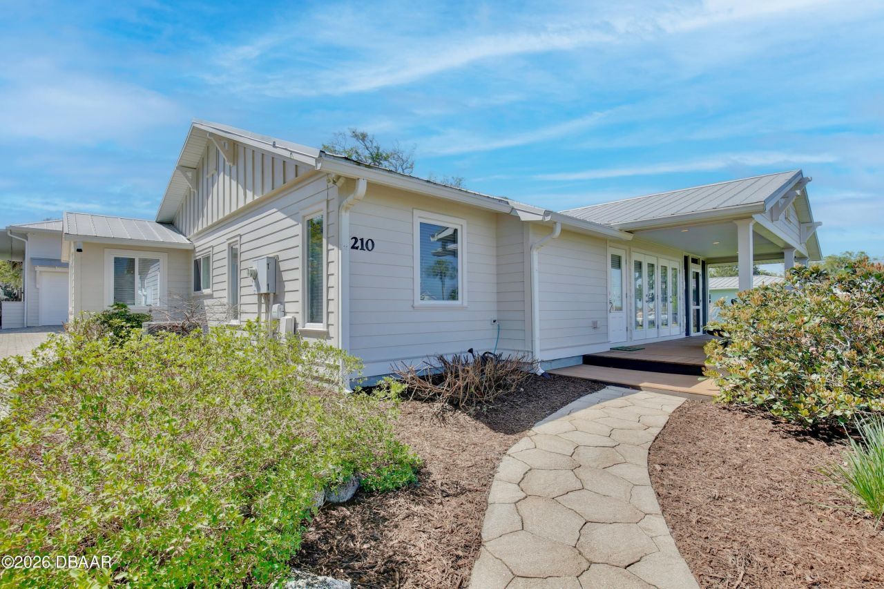 210 N Riverside Drive, Edgewater, FL 32132 Photo