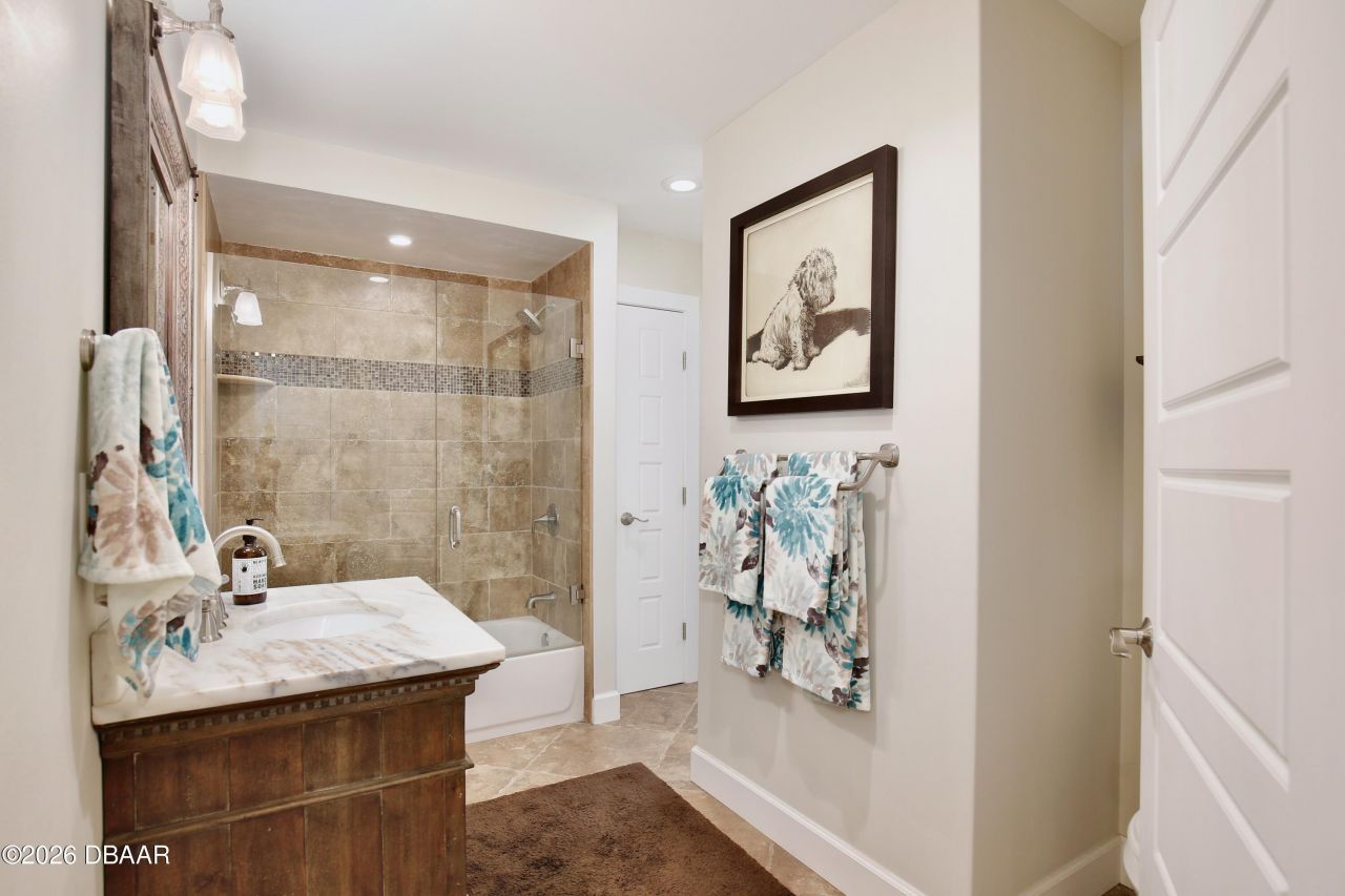 210 N Riverside Drive, Edgewater, FL 32132 Photo