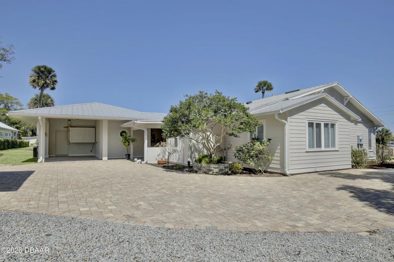 210 N Riverside Drive, Edgewater, FL 32132 Photo