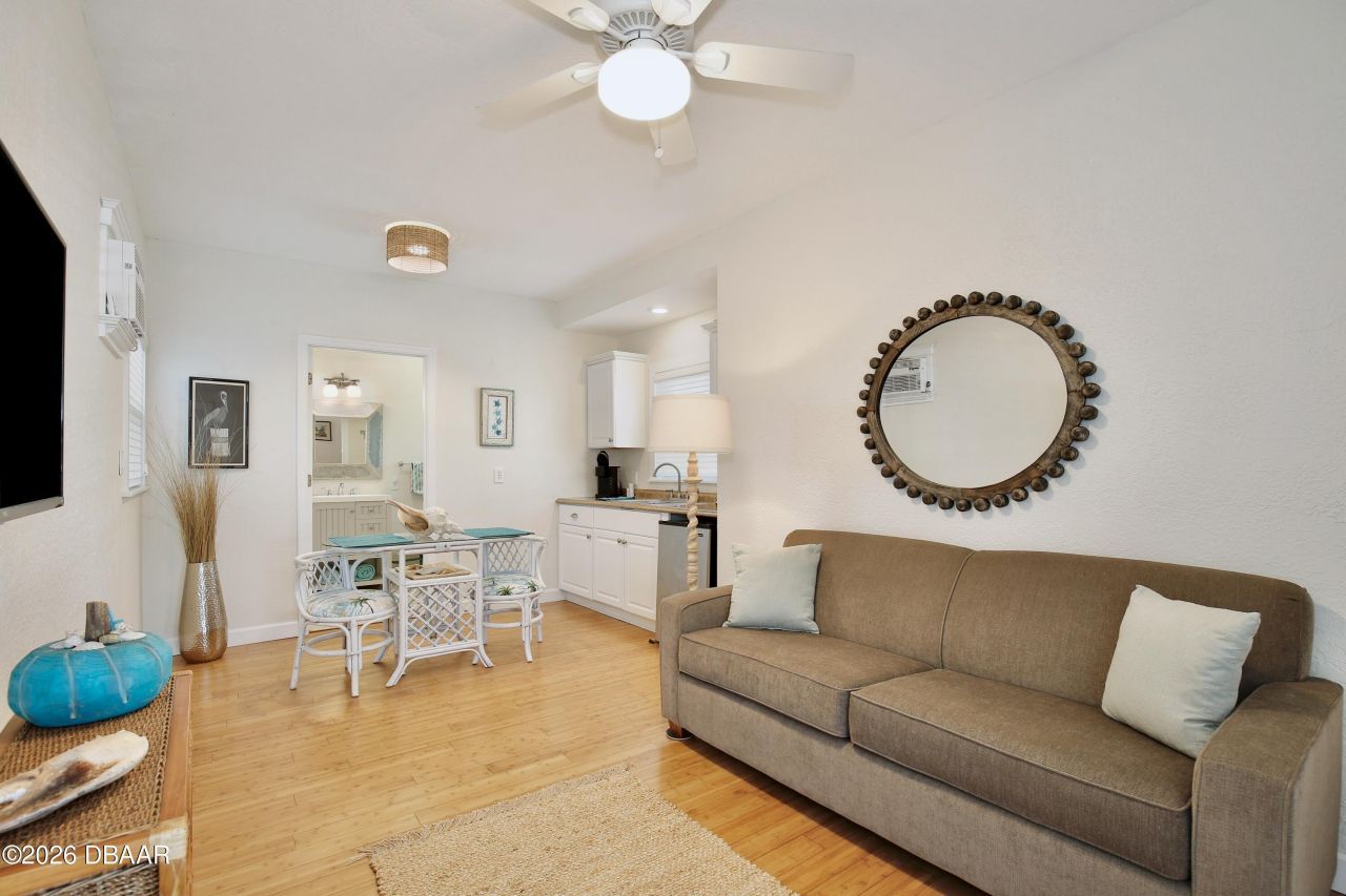 210 N Riverside Drive, Edgewater, FL 32132 Photo