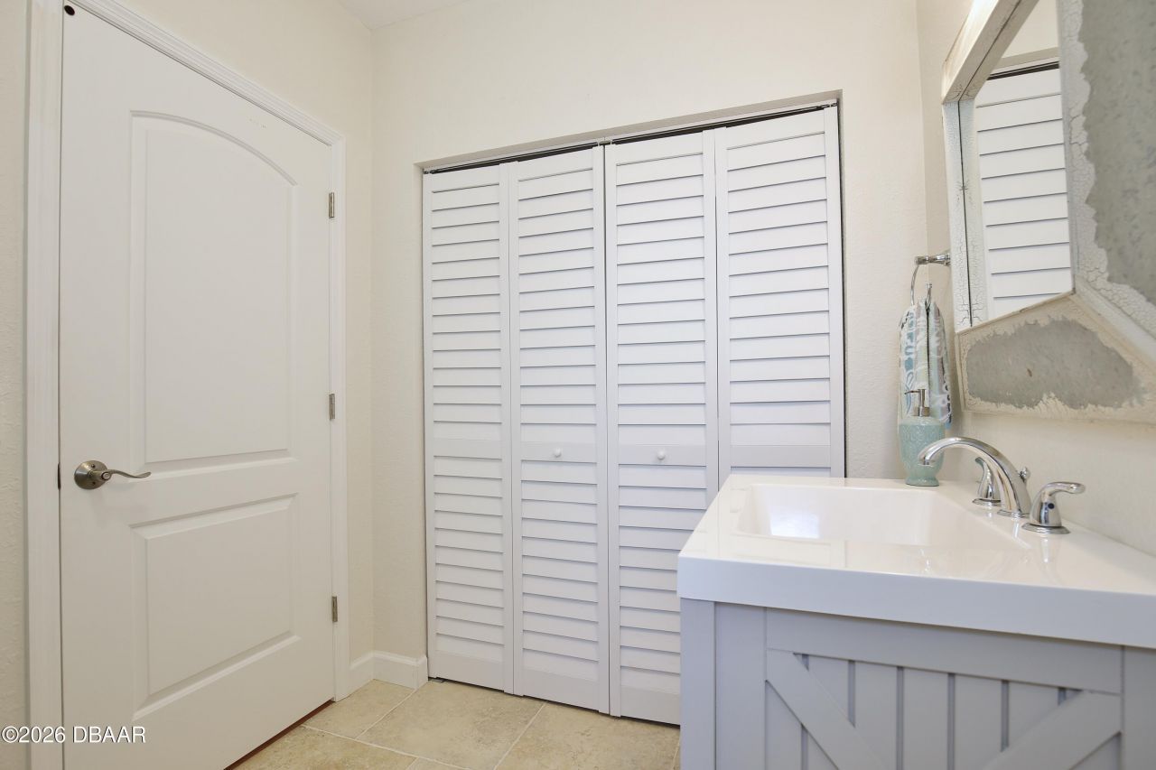 210 N Riverside Drive, Edgewater, FL 32132 Photo