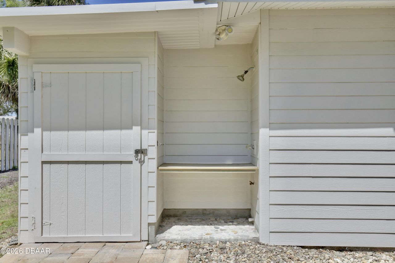 210 N Riverside Drive, Edgewater, FL 32132 Photo