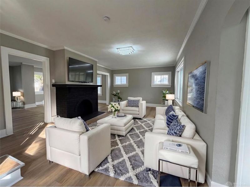 69 E Beechwood Avenue, Dayton, OH 45405 Photo 2