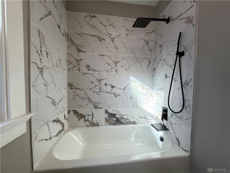 69 E Beechwood Avenue, Dayton, OH 45405 Photo 29