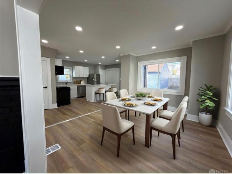 69 E Beechwood Avenue, Dayton, OH 45405 Photo 3