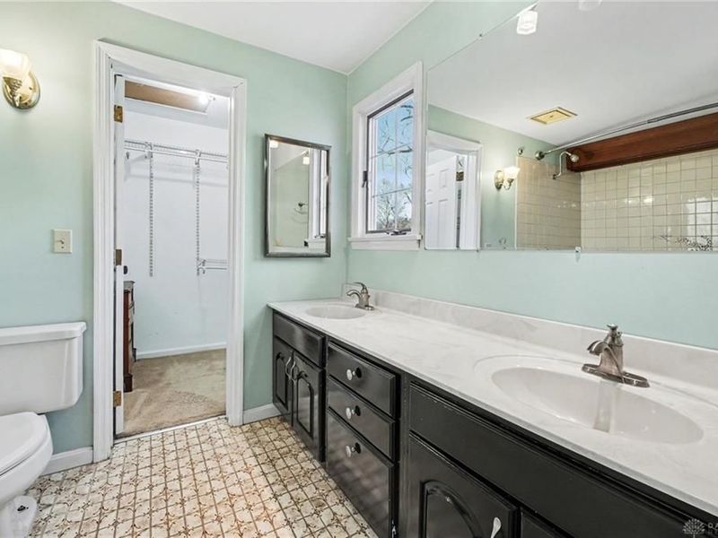 1923 Berkshire Road, Anderson Township, OH 45230 Photo 17