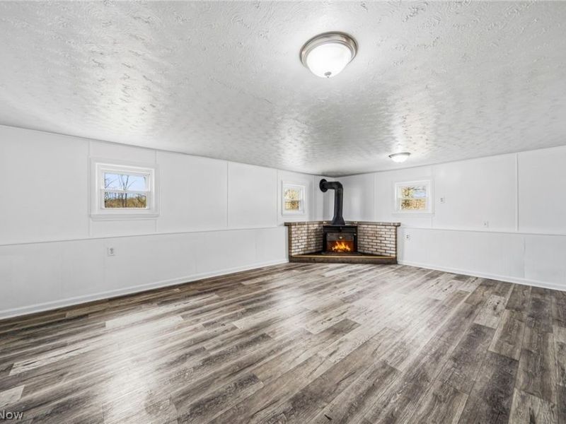 15904 Claridon Troy Road, Burton, OH 44021 Photo 10