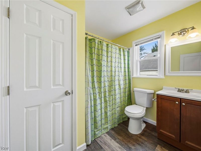 15904 Claridon Troy Road, Burton, OH 44021 Photo 13