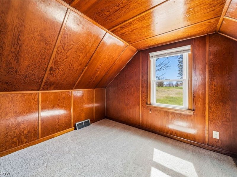 15904 Claridon Troy Road, Burton, OH 44021 Photo 19