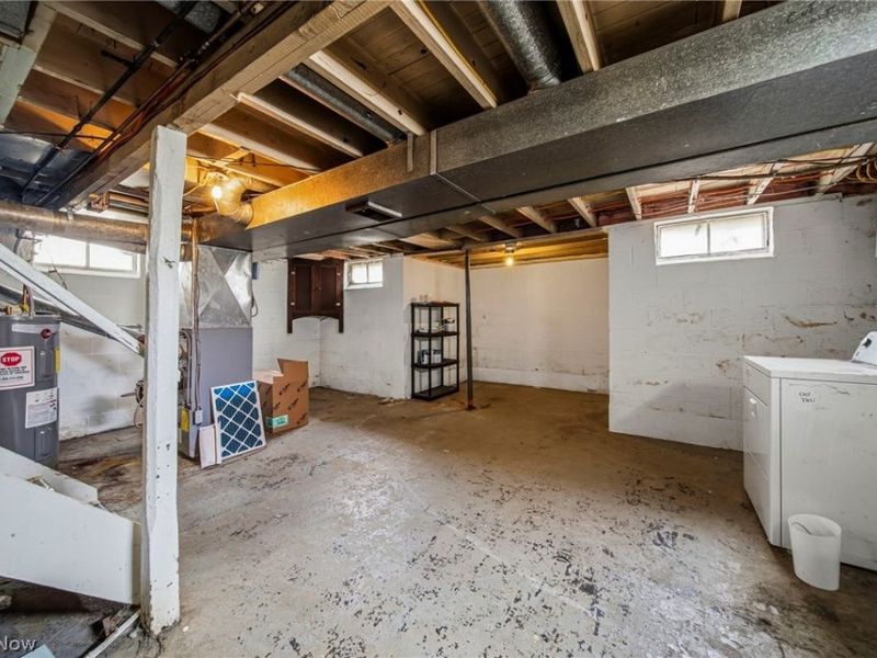 15904 Claridon Troy Road, Burton, OH 44021 Photo 22