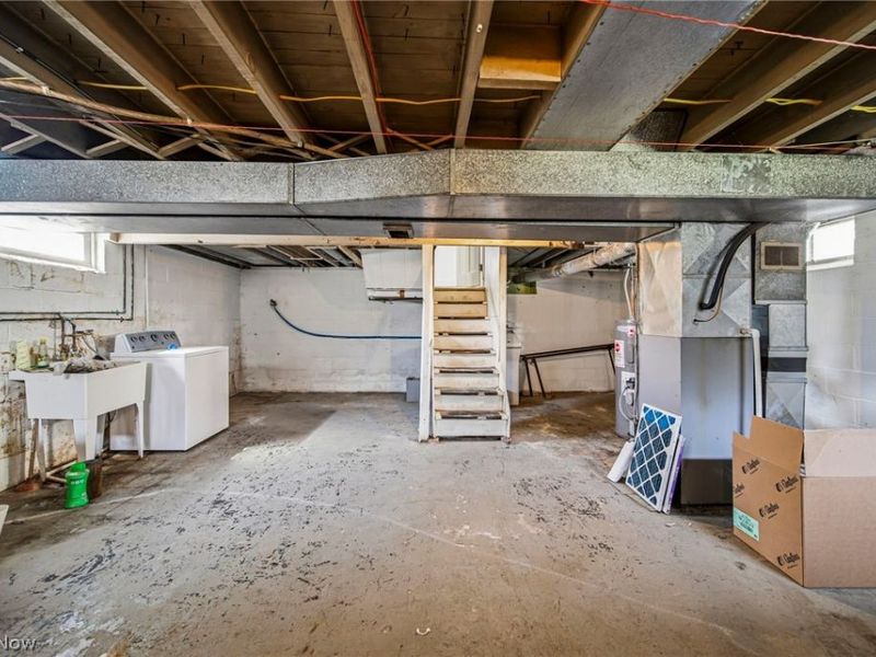 15904 Claridon Troy Road, Burton, OH 44021 Photo 23