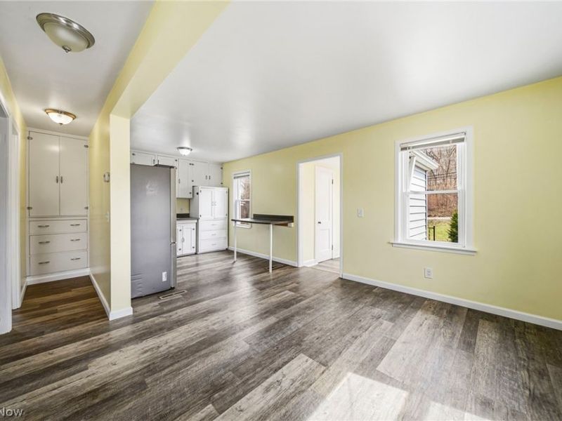 15904 Claridon Troy Road, Burton, OH 44021 Photo 5