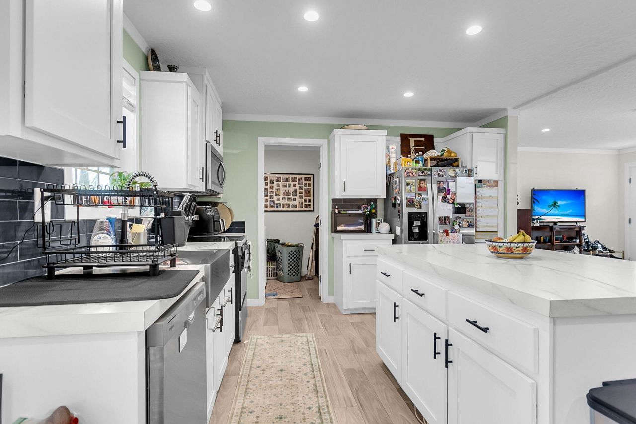 164 Fannie Drive Photo 13