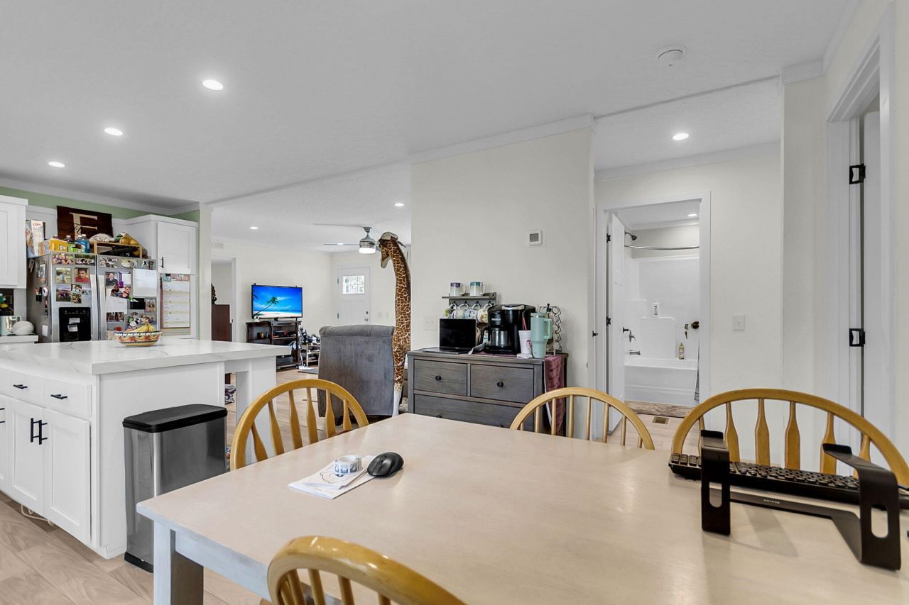 164 Fannie Drive Photo 17