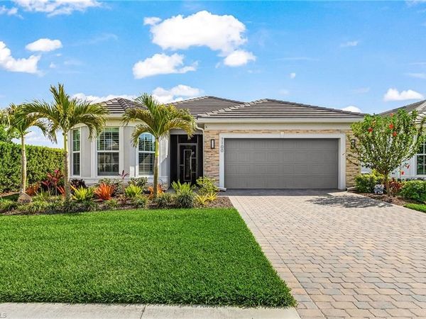 7100 Del Webb Oak Creek BLVD N, NORTH FORT MYERS, FL 33917