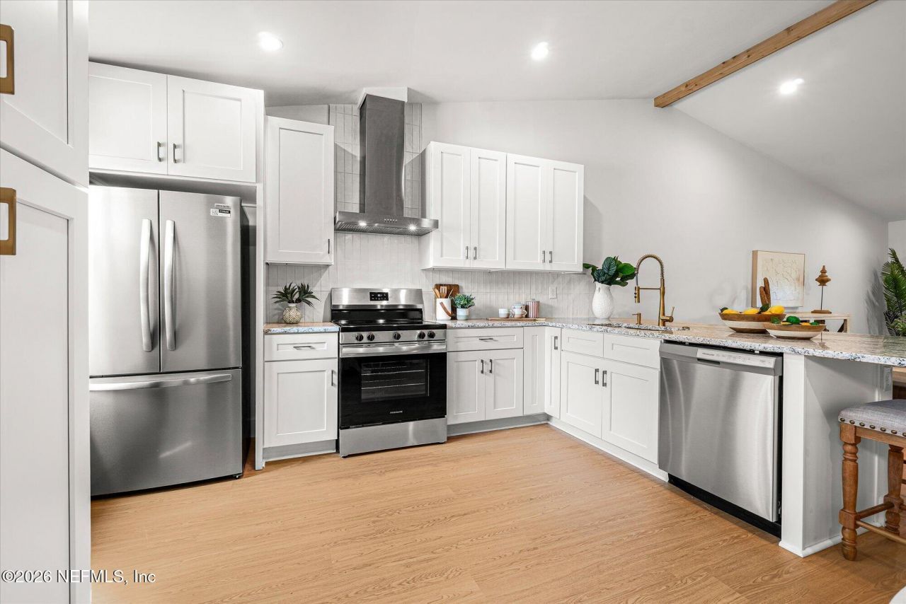 570 Aquatic Drive, Atlantic Beach, FL 32233 Photo