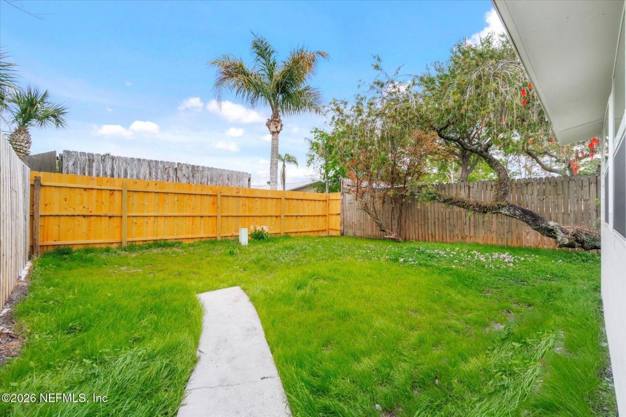 570 Aquatic Drive, Atlantic Beach, FL 32233 Photo