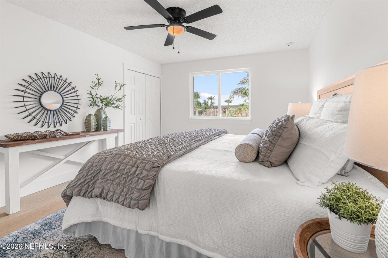 570 Aquatic Drive, Atlantic Beach, FL 32233 Photo