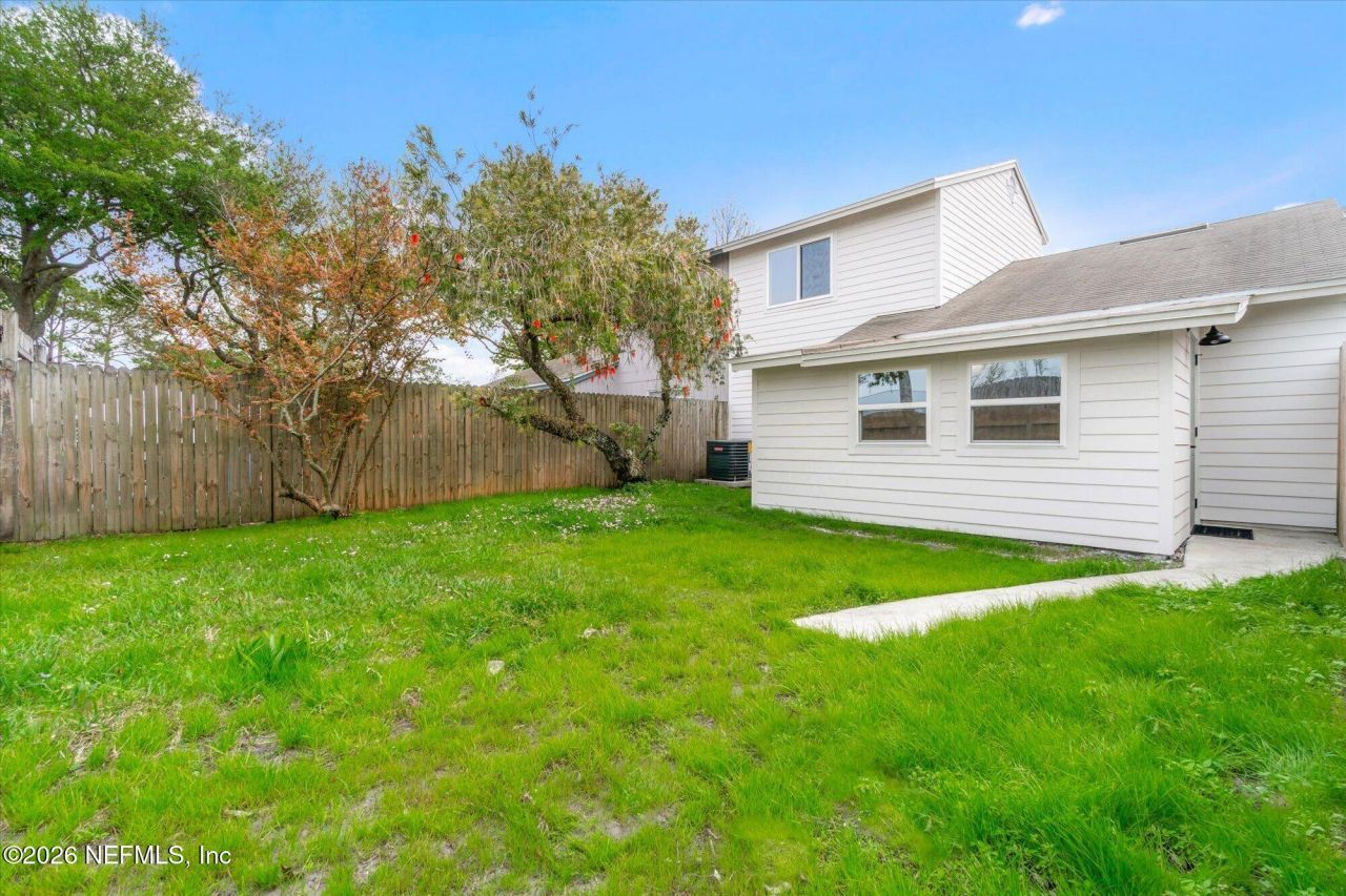 570 Aquatic Drive, Atlantic Beach, FL 32233 Photo