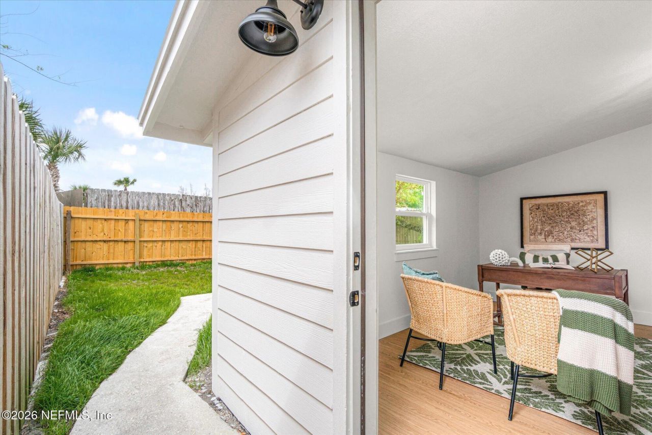 570 Aquatic Drive, Atlantic Beach, FL 32233 Photo