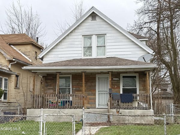 1110 Pinewood Avenue , Toledo, OH 43607