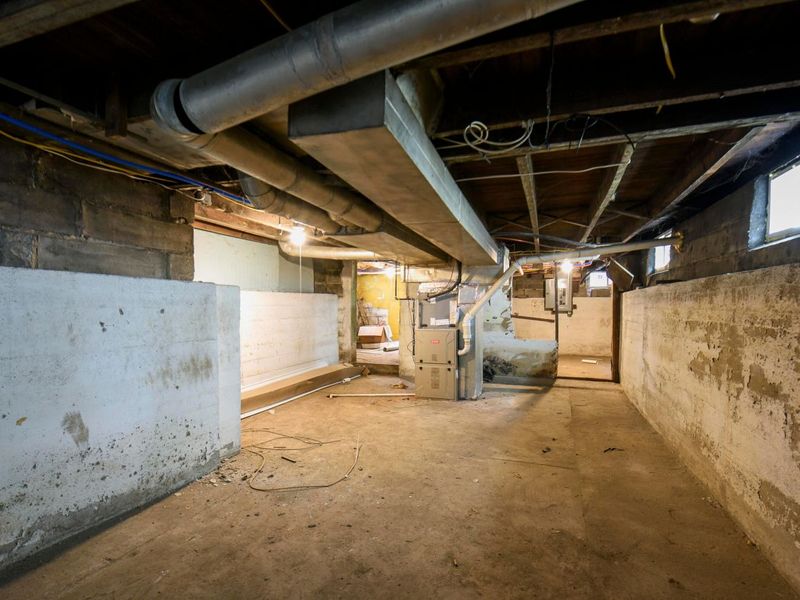 158 N Sugar Street , Chillicothe, OH 45601 Photo 31