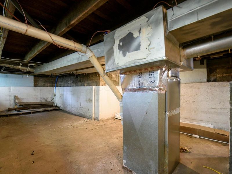 158 N Sugar Street , Chillicothe, OH 45601 Photo 32