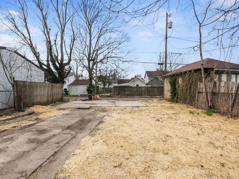 158 N Sugar Street , Chillicothe, OH 45601 Photo 37